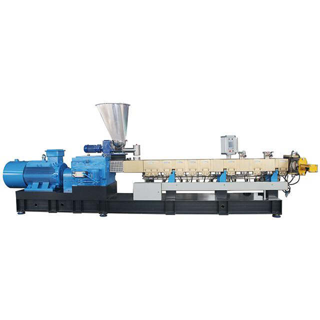 Co-Rotating Parallel Tri-Screw Extruder